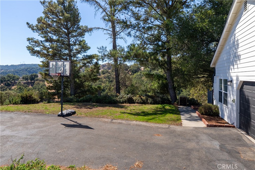 9850 Garcero, Atascadero, CA 93422
