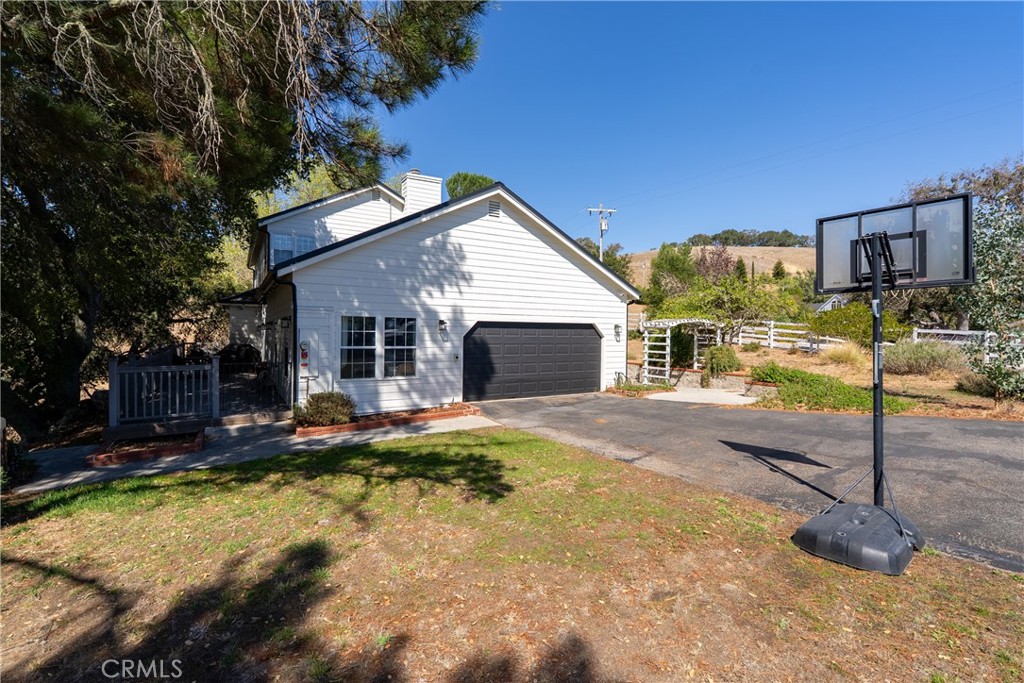 9850 Garcero, Atascadero, CA 93422