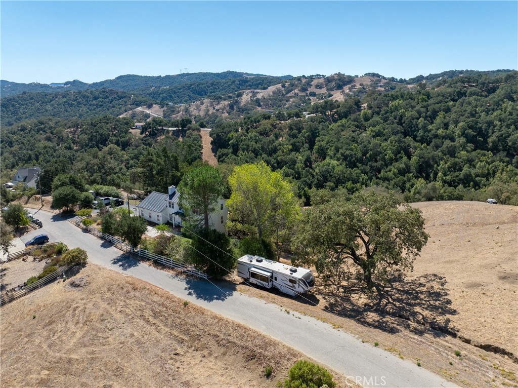 9850 Garcero, Atascadero, CA 93422