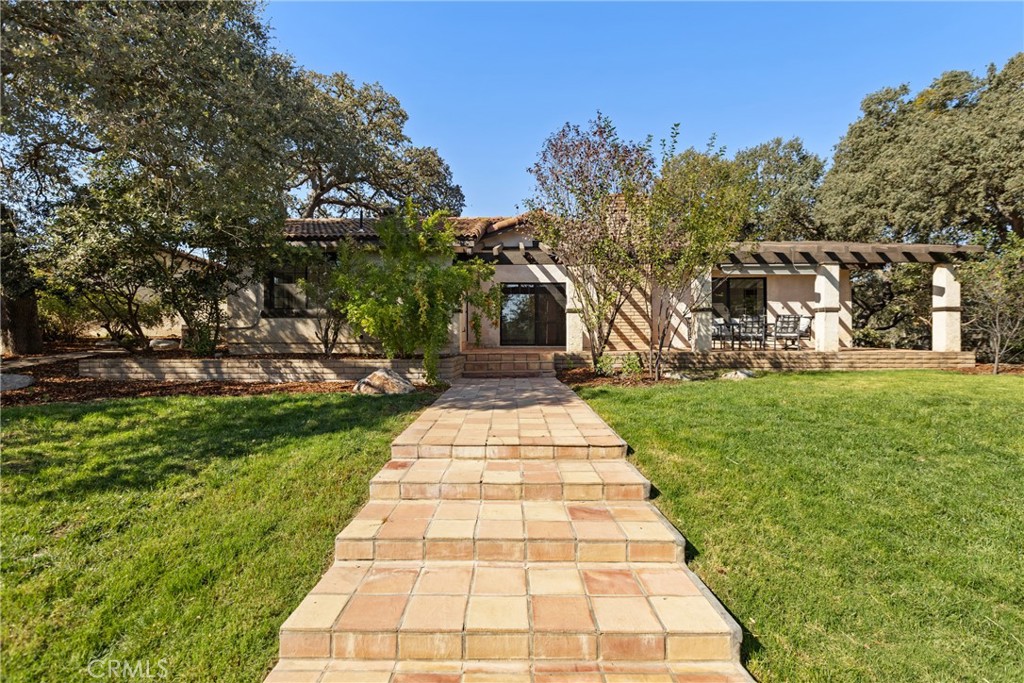 6680 Linne, Paso Robles, CA 93446