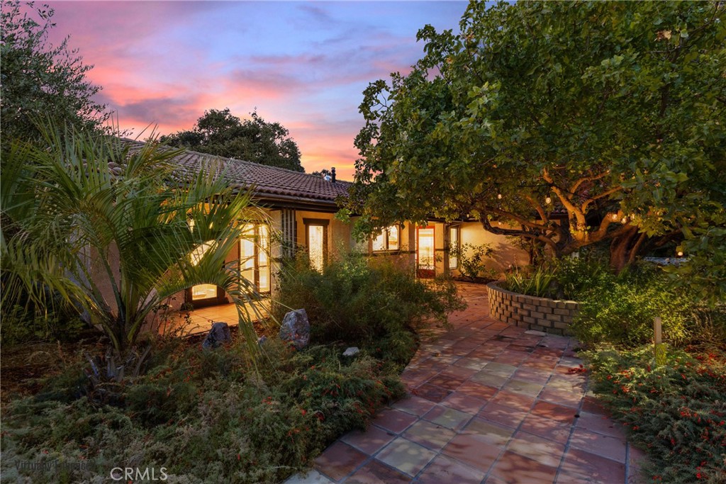 6680 Linne, Paso Robles, CA 93446