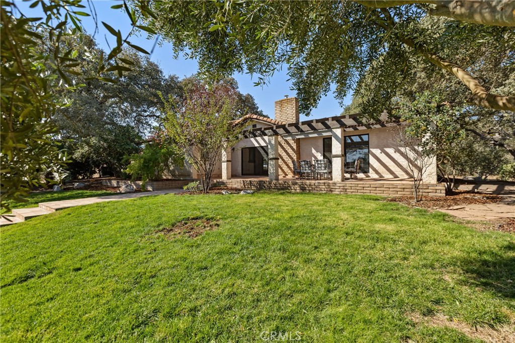 6680 Linne, Paso Robles, CA 93446