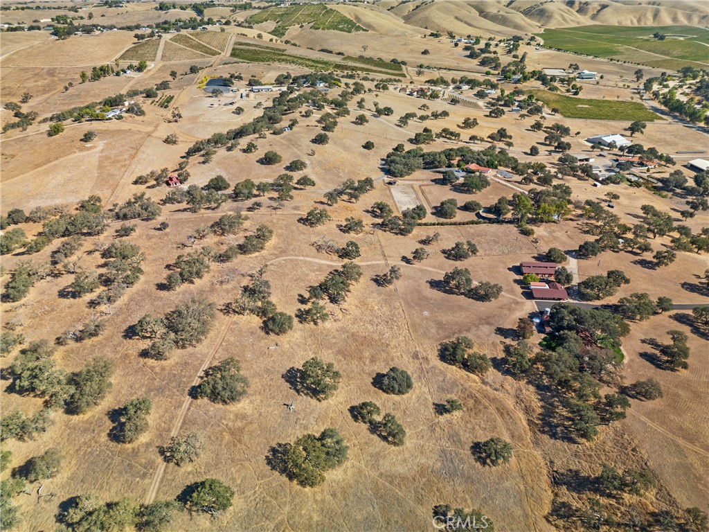6680 Linne, Paso Robles, CA 93446