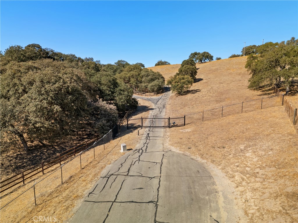 6680 Linne, Paso Robles, CA 93446
