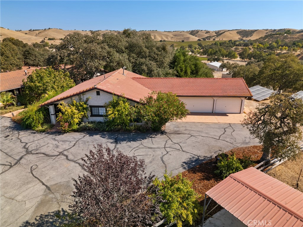 6680 Linne, Paso Robles, CA 93446