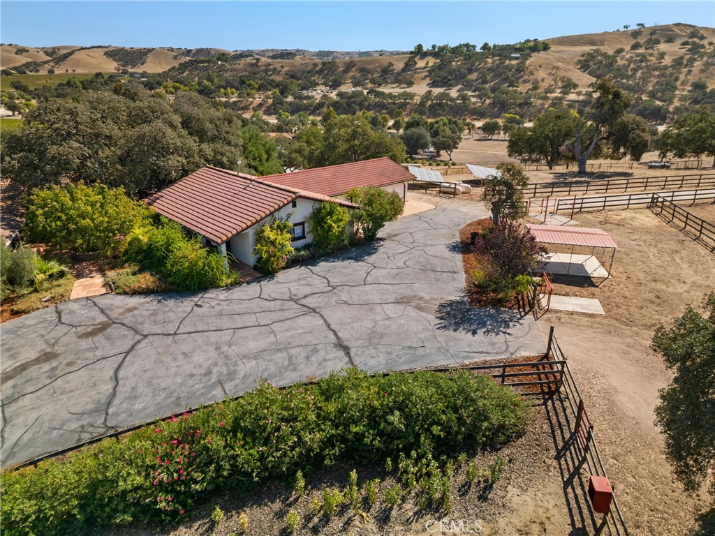 6680 Linne, Paso Robles, CA 93446