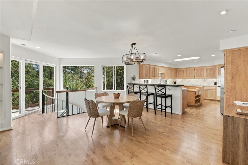 1086 Hillcrest, Cambria, CA 93428