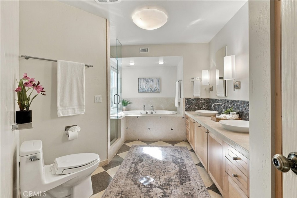 1086 Hillcrest, Cambria, CA 93428