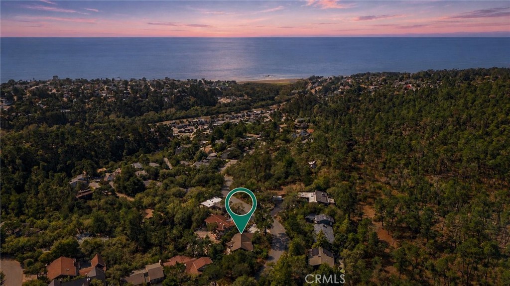 1086 Hillcrest, Cambria, CA 93428