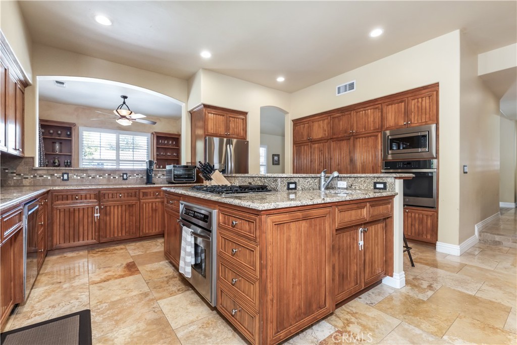 1230 Windsong Way, Paso Robles, CA 93446