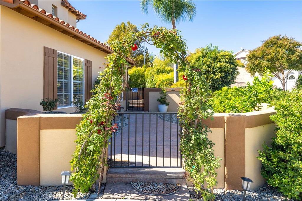 1230 Windsong Way, Paso Robles, CA 93446