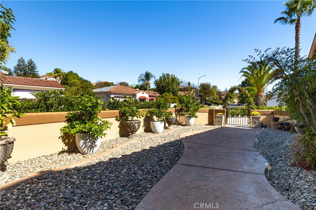 1230 Windsong Way, Paso Robles, CA 93446