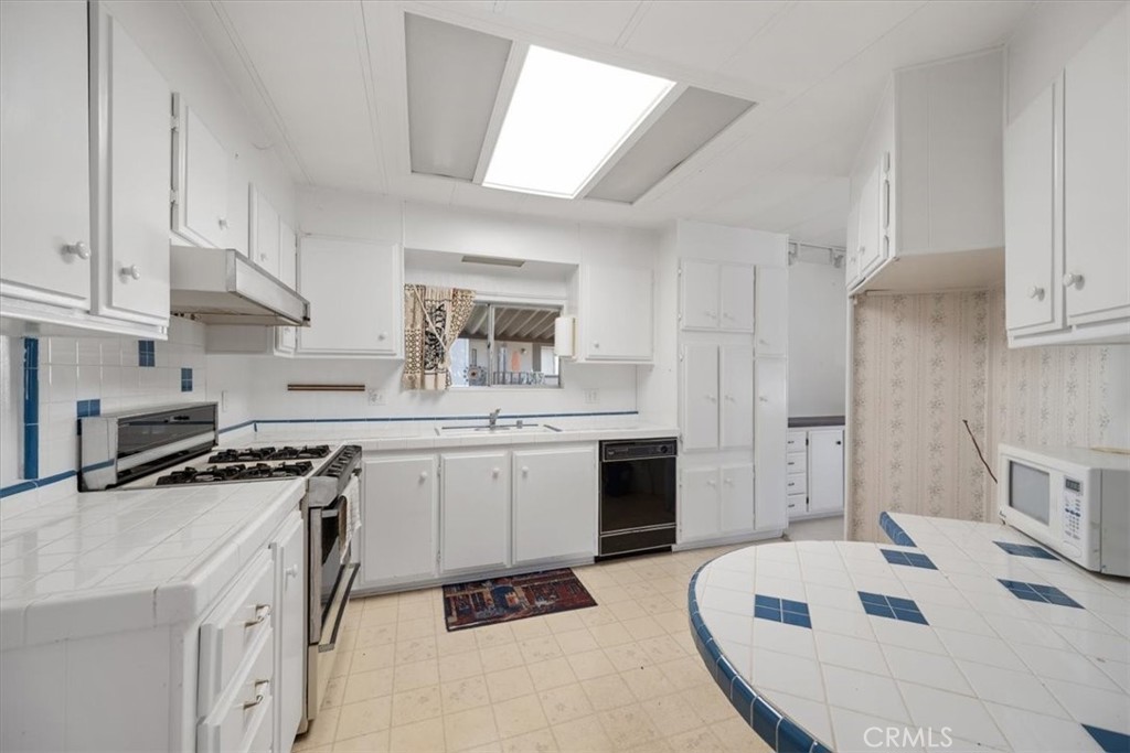 10025 El Camino Real, Atascadero, CA 93422