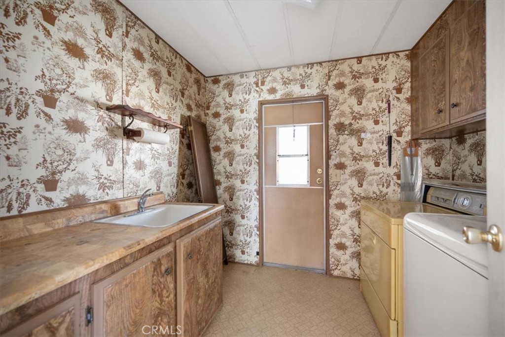 10025 El Camino Real, Atascadero, CA 93422