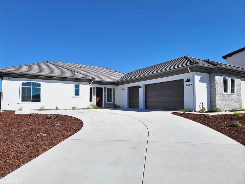 3558 Palazzo Ln, Paso Robles, CA 93446