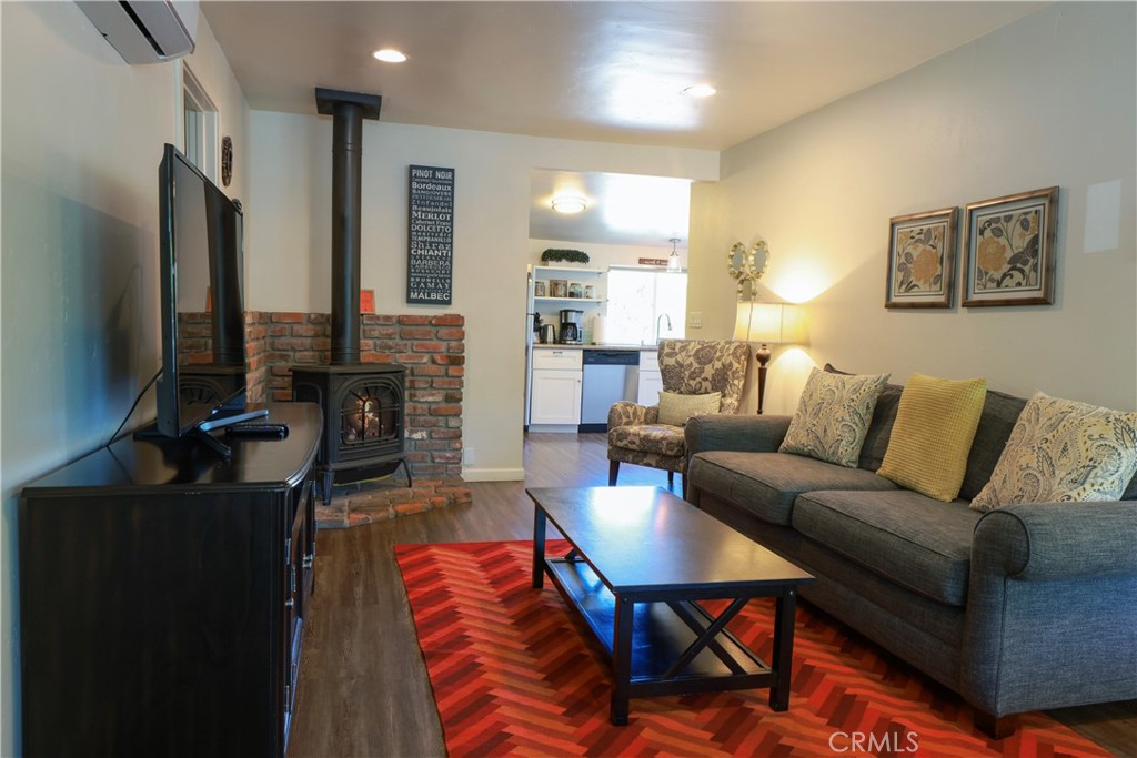 1712 Pine St, Paso Robles, CA 93446