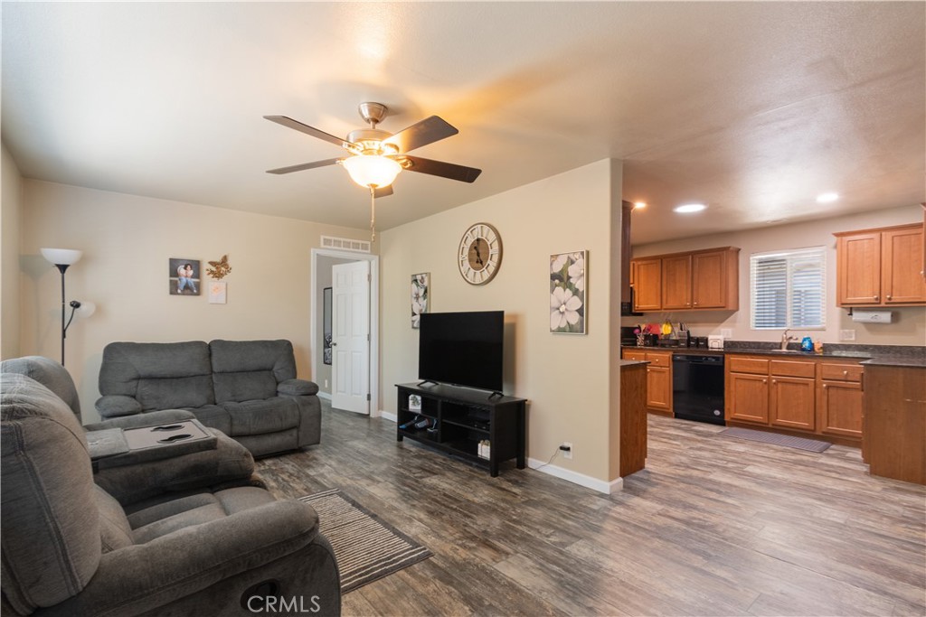 5 Via Robles #5, Paso Robles, CA 93446