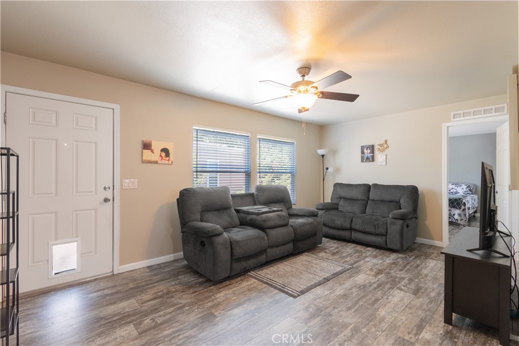5 Via Robles #5, Paso Robles, CA 93446