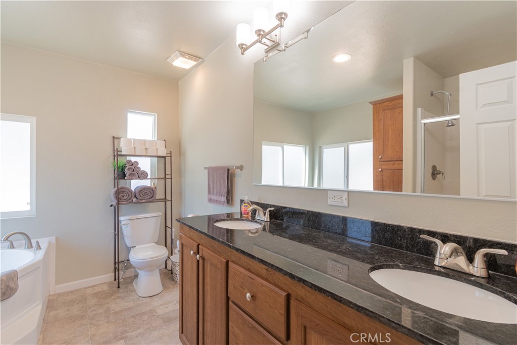 5 Via Robles #5, Paso Robles, CA 93446