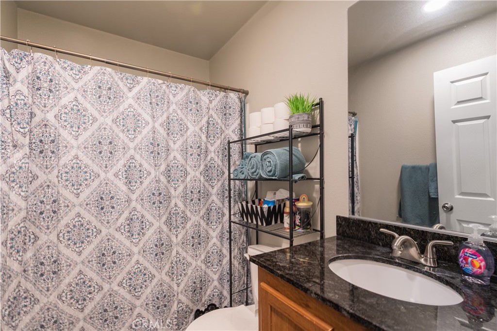 5 Via Robles #5, Paso Robles, CA 93446