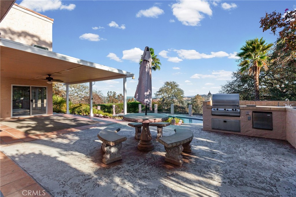 10080 Andrita, Atascadero, CA 93422