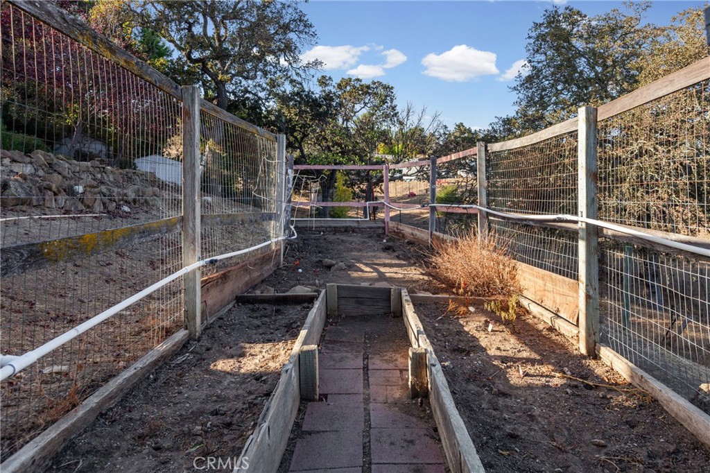 10080 Andrita, Atascadero, CA 93422