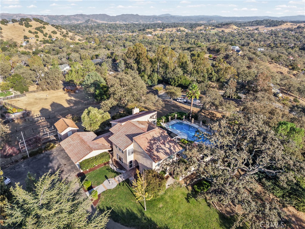 10080 Andrita, Atascadero, CA 93422