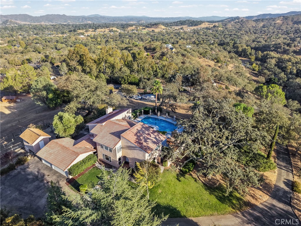 10080 Andrita, Atascadero, CA 93422