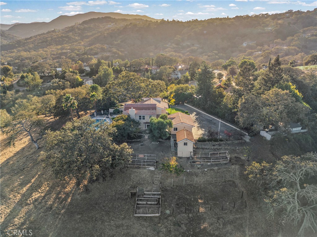 10080 Andrita, Atascadero, CA 93422