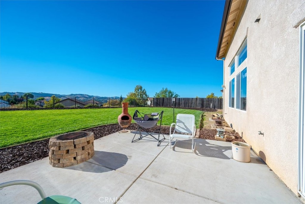 1711 Skyview Dr, Paso Robles, CA 93446