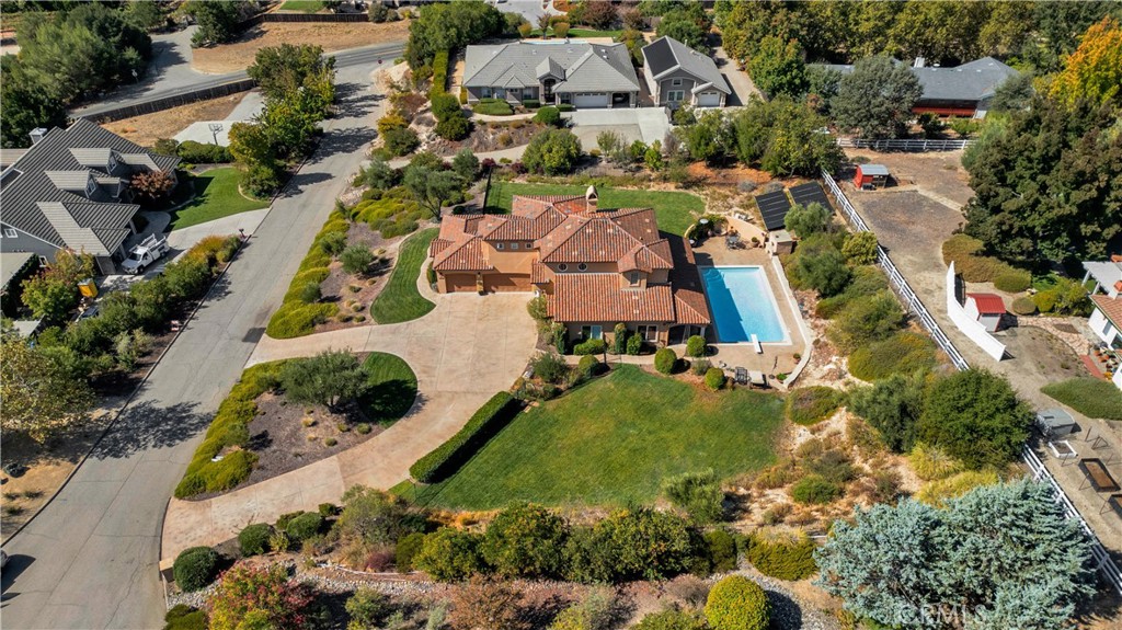 1450 Meadow View Ln, Templeton, CA 93465