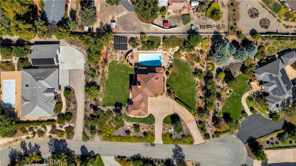 1450 Meadow View Ln, Templeton, CA 93465