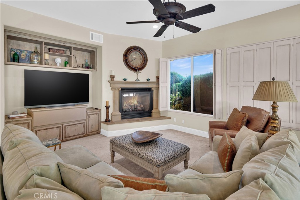 1450 Meadow View Ln, Templeton, CA 93465