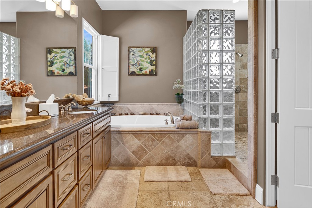1450 Meadow View Ln, Templeton, CA 93465