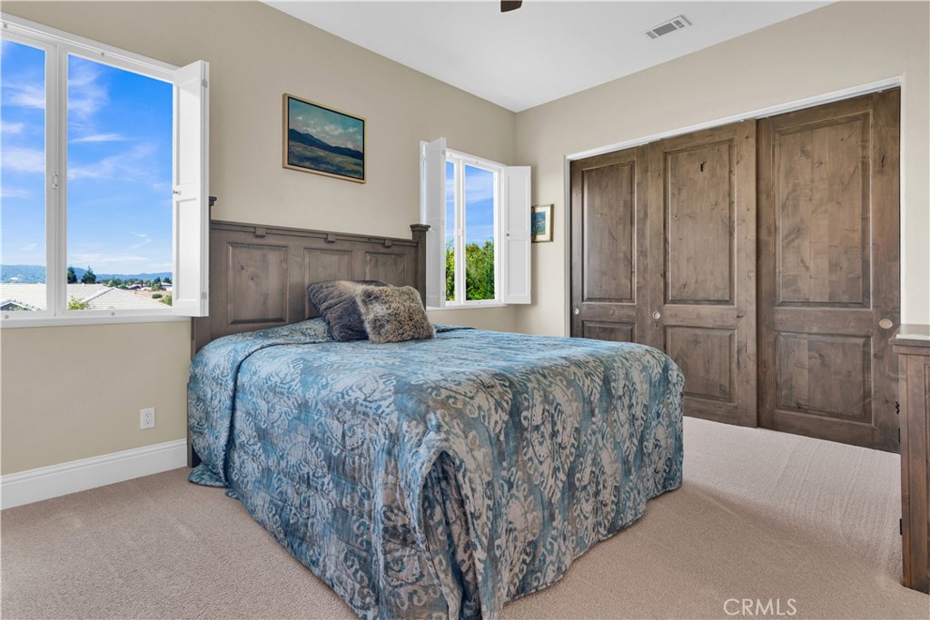 1450 Meadow View Ln, Templeton, CA 93465