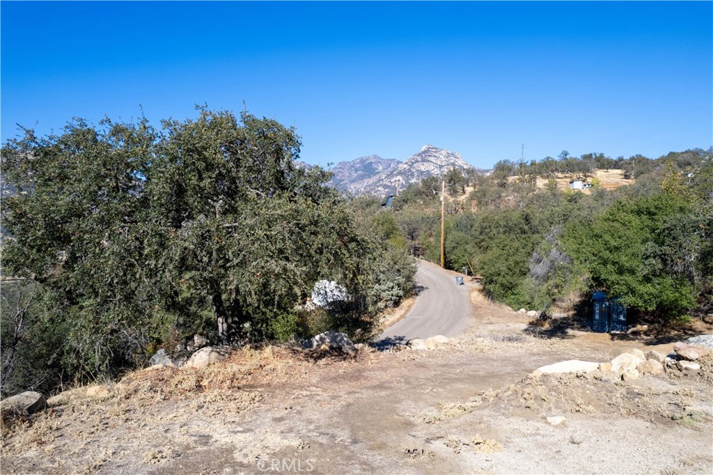 45352 HAMMOND DRIVE, Visalia, CA 93271