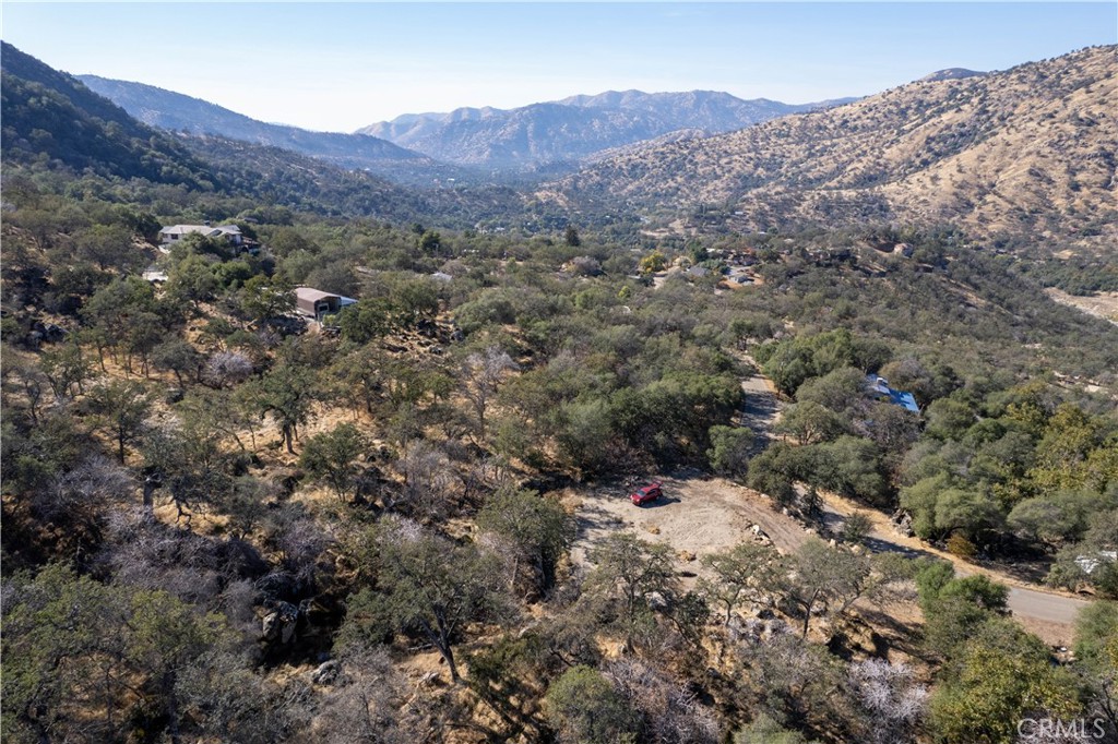 45352 HAMMOND DRIVE, Visalia, CA 93271