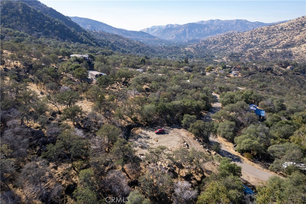 45352 HAMMOND DRIVE, Visalia, CA 93271