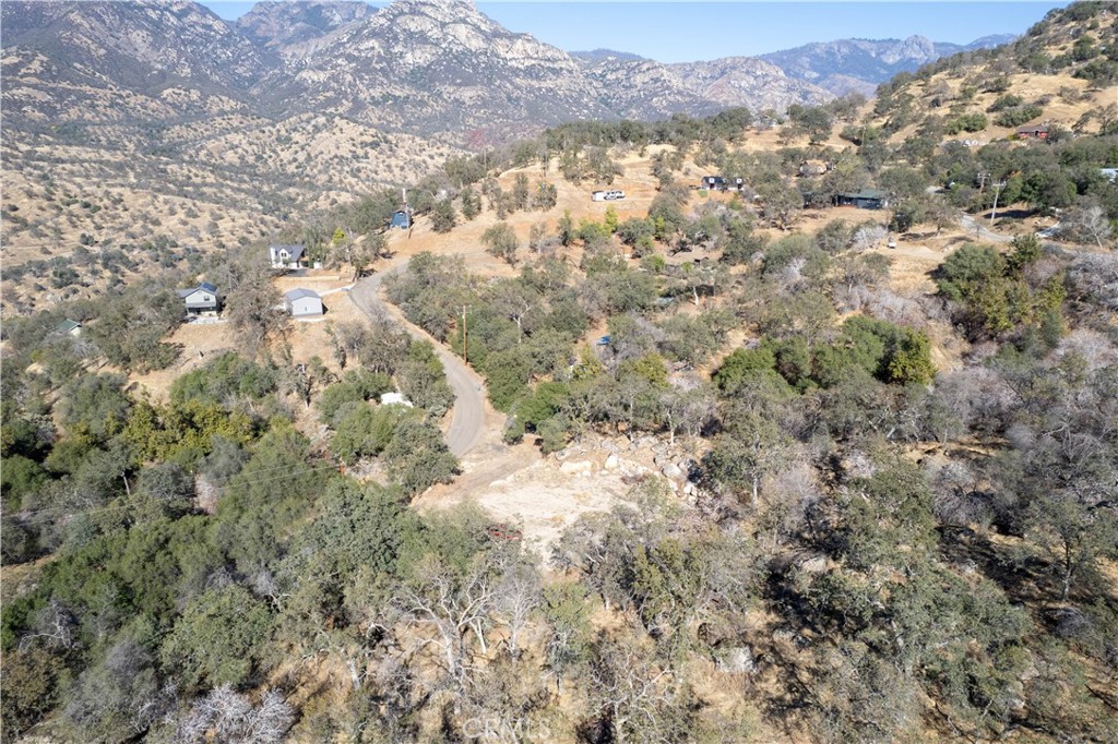 45352 HAMMOND DRIVE, Visalia, CA 93271