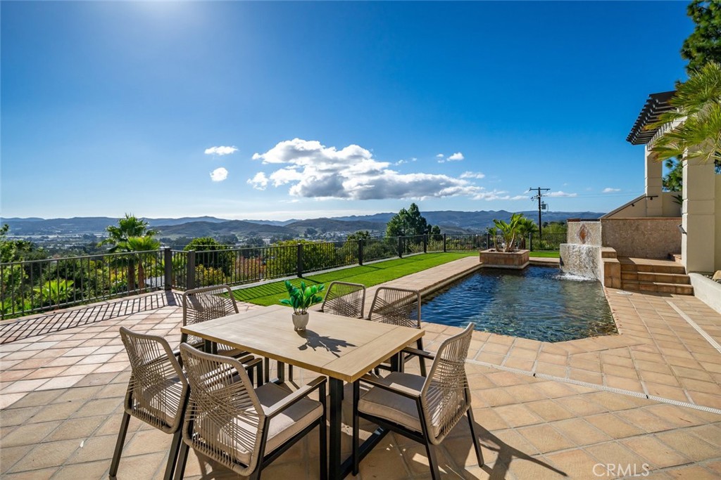 1854 Sydney St, San Luis Obispo, CA 93401