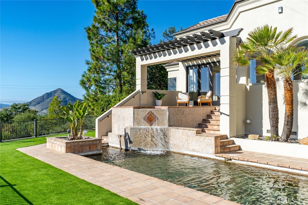 1854 Sydney St, San Luis Obispo, CA 93401