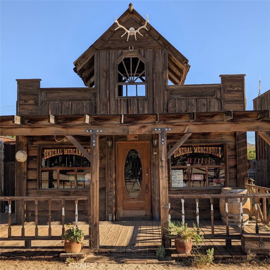 543050 Red Ryder Rd, Pioneertown, CA 92268