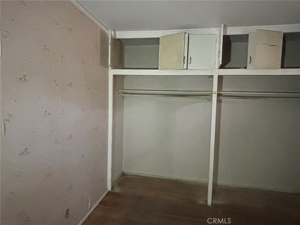 4298 N Holt, Fresno, CA 93705