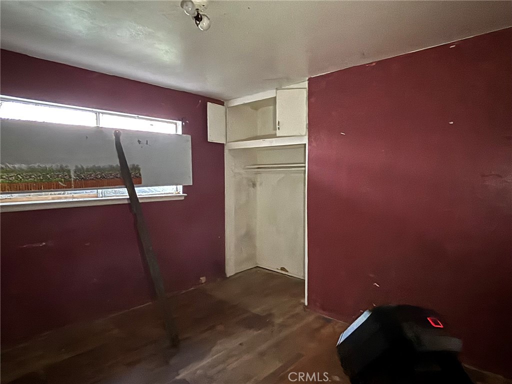 4298 N Holt, Fresno, CA 93705