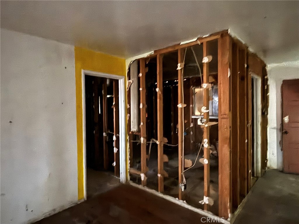 4298 N Holt, Fresno, CA 93705