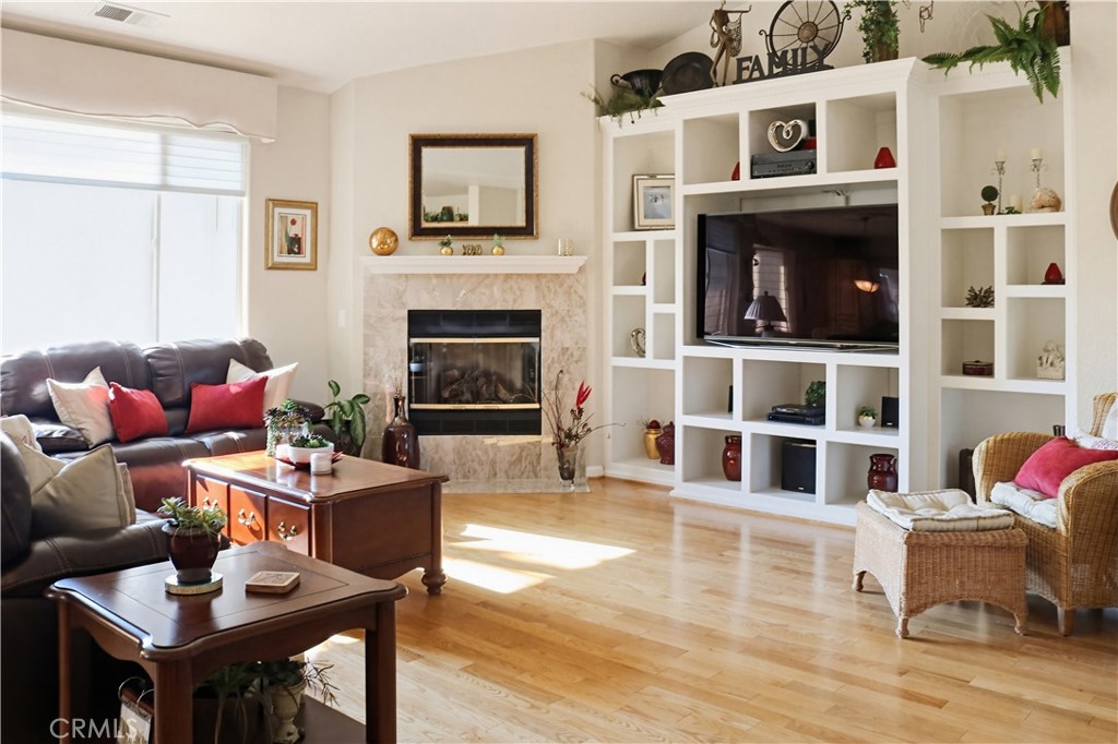 4201 Crown Valley, Modesto, CA 95356