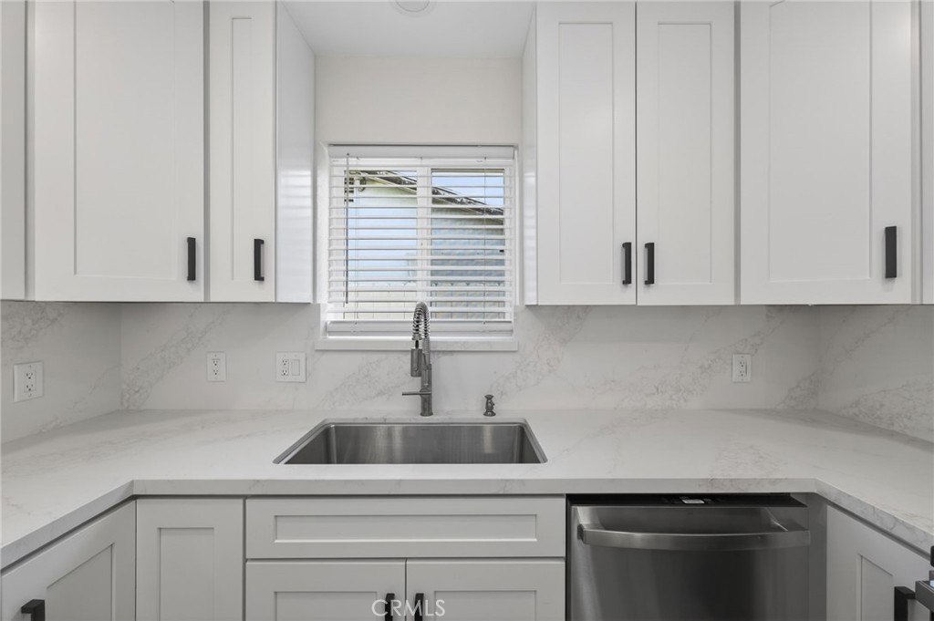 4161 E Holland, Fresno, CA 93726