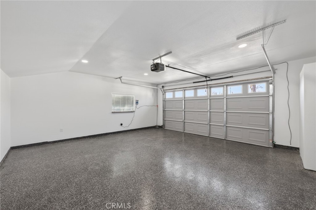 4161 E Holland, Fresno, CA 93726