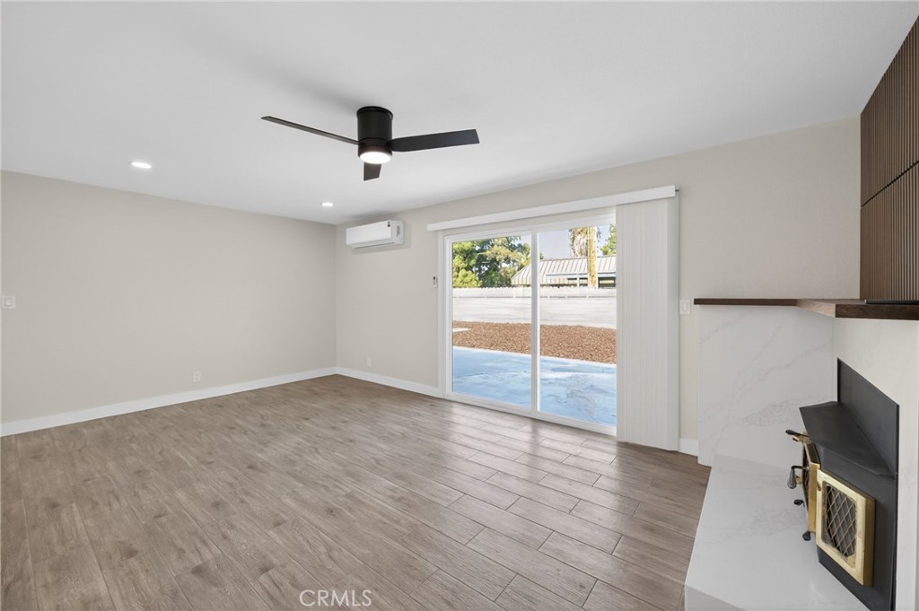 4161 E Holland, Fresno, CA 93726