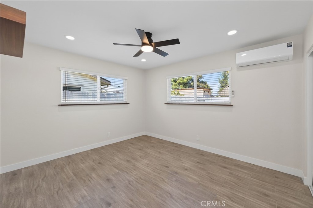 4161 E Holland, Fresno, CA 93726